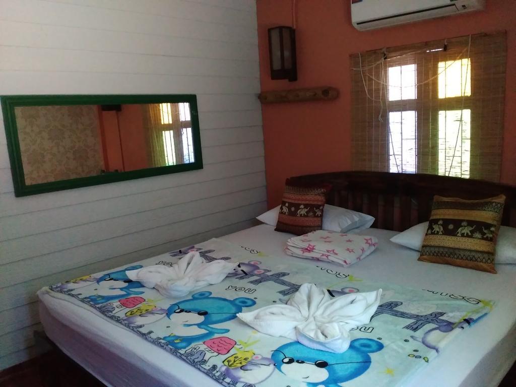 Green House Backpacker Hostel Chiang Mai Zewnętrze zdjęcie